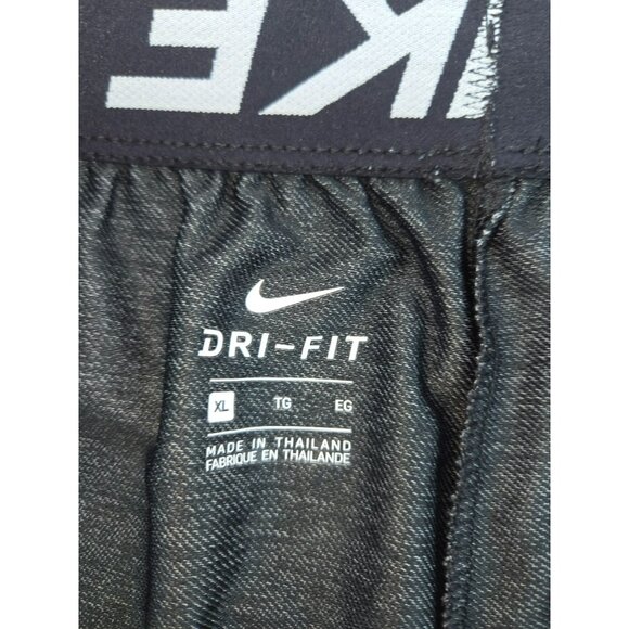 Nike Dri-Fit Gray Athletic Shorts XL Lightweight Maximum Comfort - Picture 3 of 8
